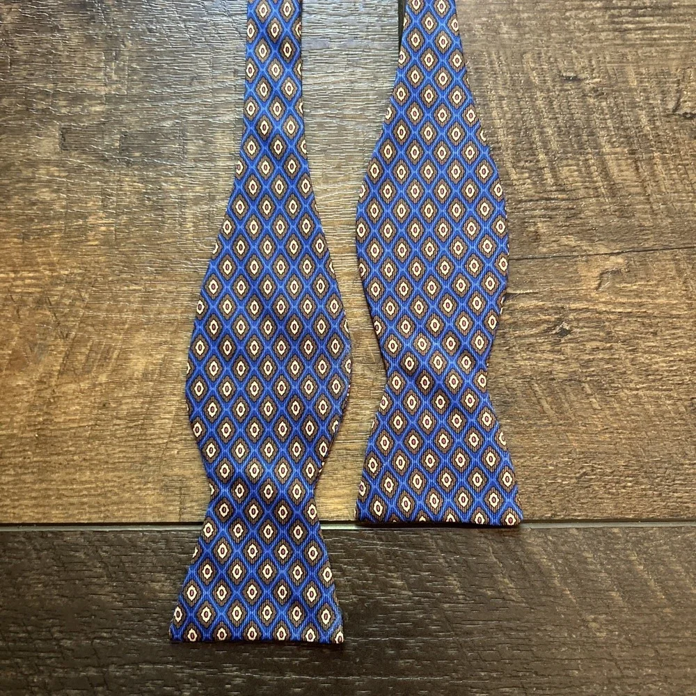 Adjustolox Bow Tie Mens OS Blue Brown‎ Geometric Medallion Self-Tie Formal EUC